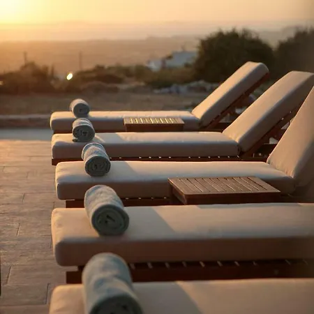 Villa Naxos Infinity And *