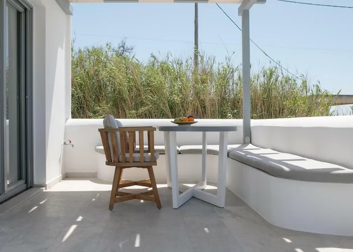 Naxos Infinity And Villa