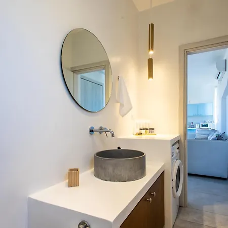 Villa Naxos Infinity And Galanado