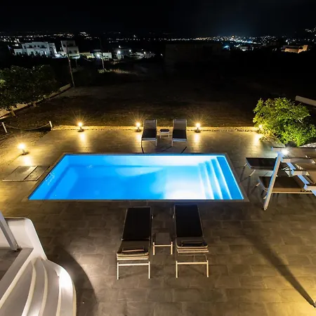 Villa Naxos Infinity And