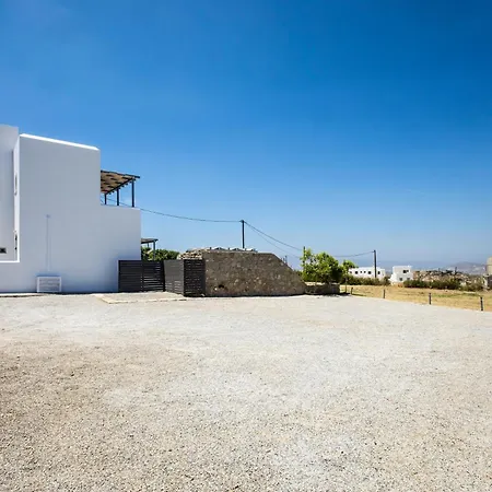 Naxos Infinity And Villa Galanado
